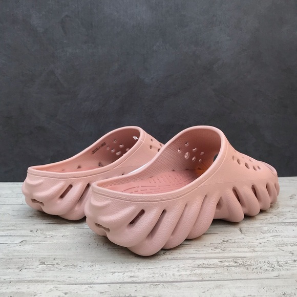 Crocs Echo Slide - Picture 5 of 16